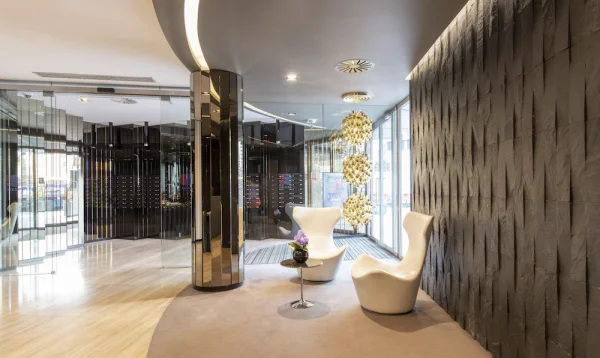 Bezier Apartments