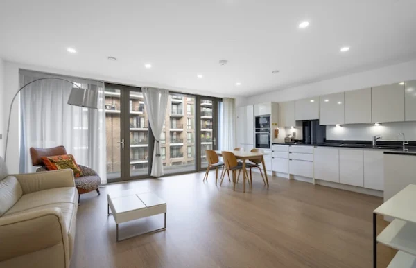 130 Kilburn Park Road, 2 Bedrooms