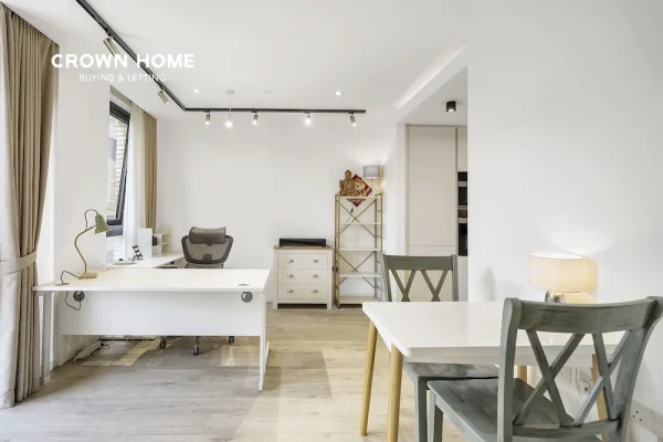 Carrara Tower, 250 City Road, 1 Bedroom