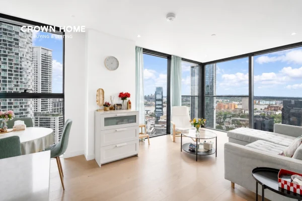 Hampton Tower, South Quay Plaza, 2 Bedrooms