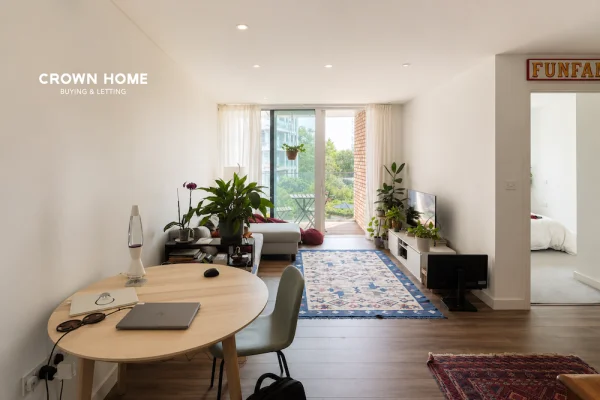 Shoreline Building, Woodberry Down, 1 Bedroom