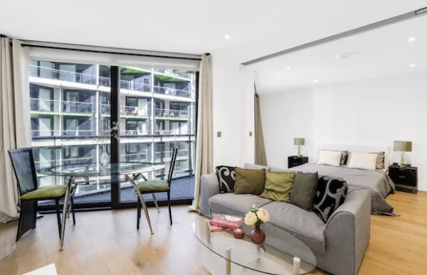 3 Riverlight Quay, Studio