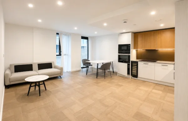 4 Merino Gardens, London Dock, 1 Bedroom