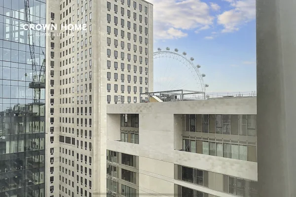 30 Casson Square, Southbank Place, Manhattan-Style