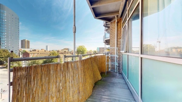 Gerry Raffles Square, 2 Bedroom