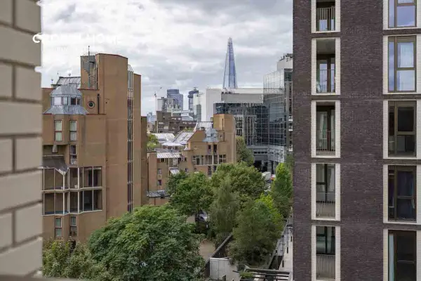 3 Boxwood Gardens, London Dock, 2 Bedrooms - COPIED