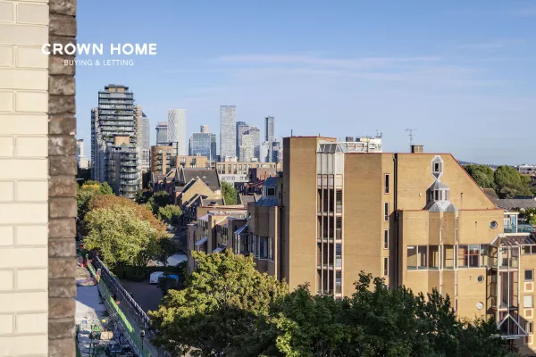 3 Boxwood Gardens, London Dock, 2 Bedrooms