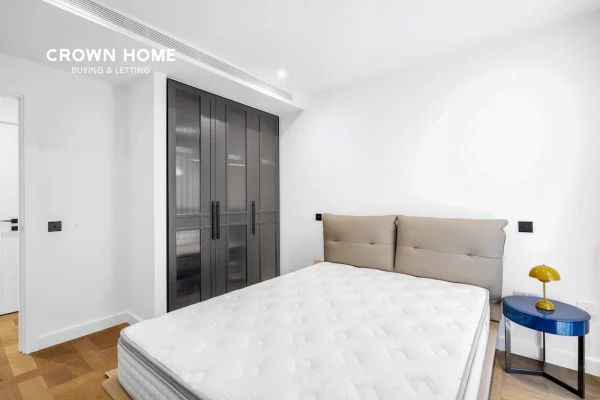 2 Merino Gardens, London Dock, 3 Bedrooms