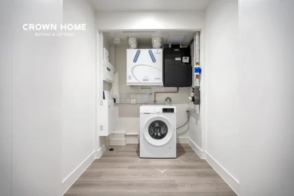 Menara Point, TwelveTreesPark, 1 Bedroom + 1 Study