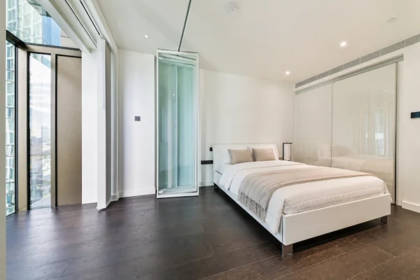 8 Casson Square, Southbank Place, 1 Bedroom