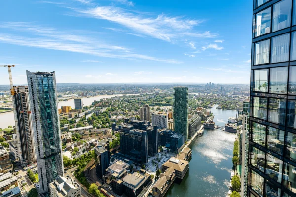 Hampton Tower, South Quay Plaza, 2 Bedrooms