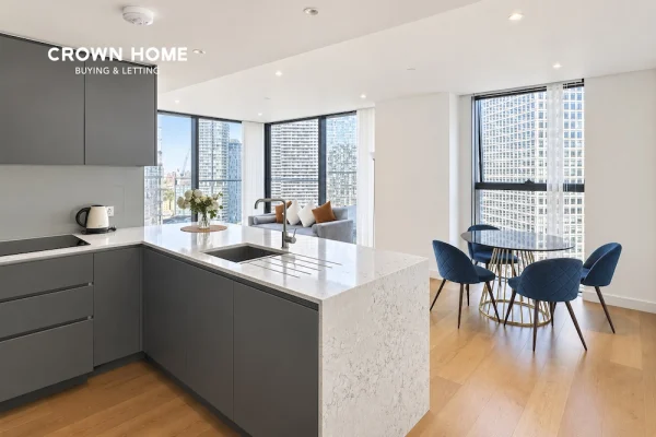 Hampton Tower, South Quay Plaza, 2 Bedrooms