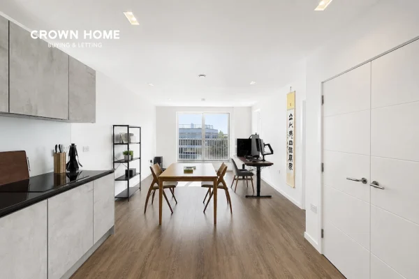 Murchison Gardens, The Auria, 1 Bedroom