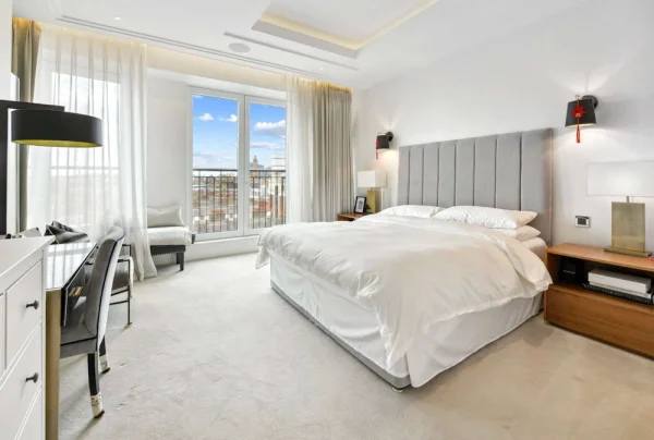 Drake House, 3 Bedroom Penthouse