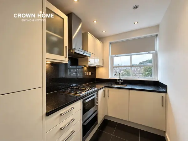 Hogarth Road, 2 Bedrooms